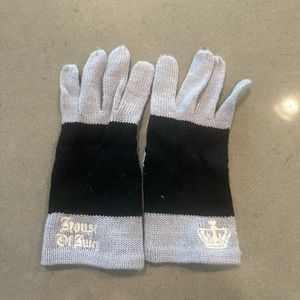 Juicy Couture Gloves- never worn.